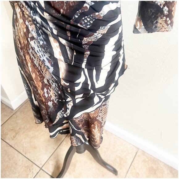 Joseph Ribkoff Animal Print Faux Wrap Dress Sz 8 Draped Front Stretch Above Knee - Picture 9 of 11